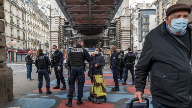 Francia prevé poner fin al estado de emergencia el 10 de julio