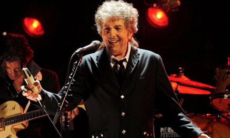 Bob Dylan habla de racismo y la pandemia del coronavirus
