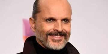 Miguel Bosé sorprende al asegurar que el COVID-10 es una farsa