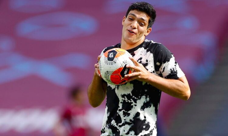 Raúl Jiménez supera la mejor temporada anotadora de Chicharito en Inglaterra