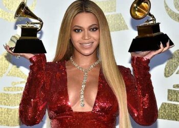 Los Grammy cambian nombres a sus categorías por creer que son racistas