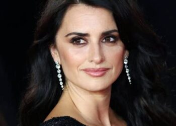 Penélope Cruz sorprende con un nuevo look