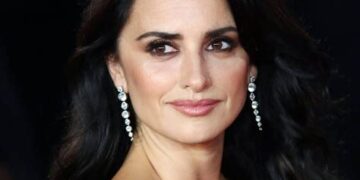 Penélope Cruz sorprende con un nuevo look