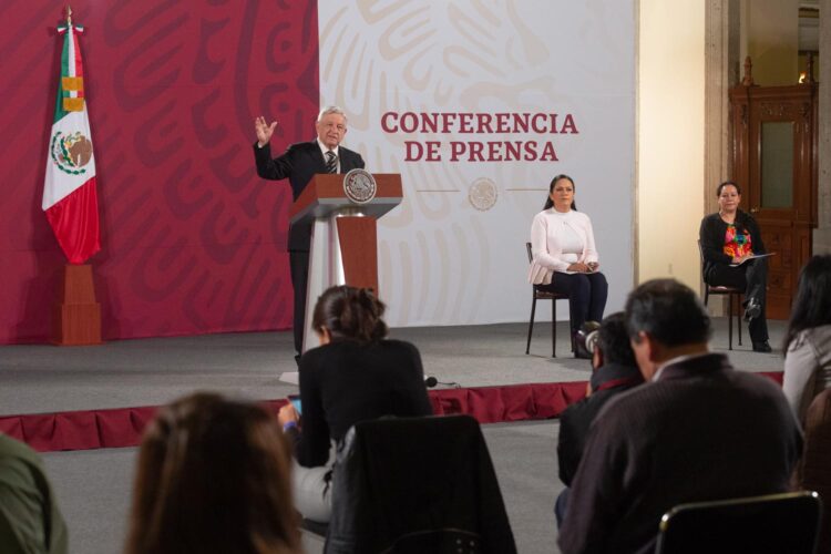 AMLO dice ser el presidente mexicano más ‘insultado’ en un siglo
