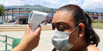 Termómetro infrarrojo no afecta la salud: IMSS
