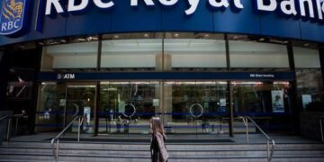 Los principales bancos de Canadá se unen a la campaña de boicot contra Facebook