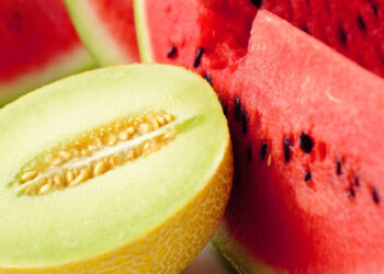 Conoce las razones por la que no se debe comprar frutas cortadas