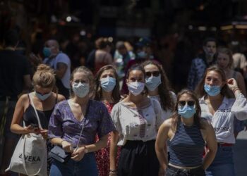 Nuevos brotes de coronavirus activan las alarmas en el mundo