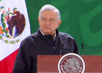 López Gatell me dice que no necesito cubrebocas: AMLO