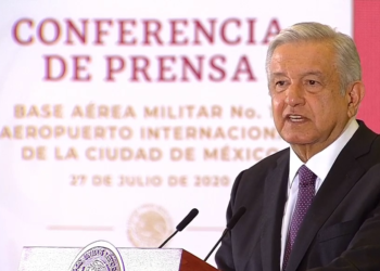 Avanza venta de aeronave y de boletos de la Lotería: AMLO