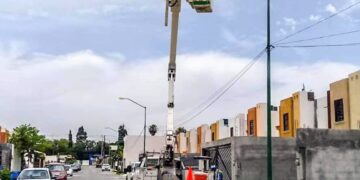 Hace Ayuntamiento de N. Laredo más obras de alumbrado