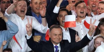 Virtual triunfo de conservadores en Polonia 