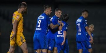 Cruz Azul empata 1-1 con Tigres y gana en penales pase a final 