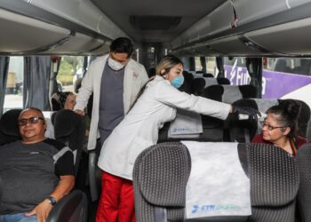 Serán más estrictos en la revisión de autobuses provenientes de EU