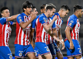 Chivas gana 4-3 al América, va a final de Copa GNP