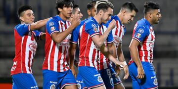 Chivas gana 4-3 al América, va a final de Copa GNP