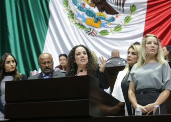 Plantean ley para proteger al personal de salud en emergencias sanitarias