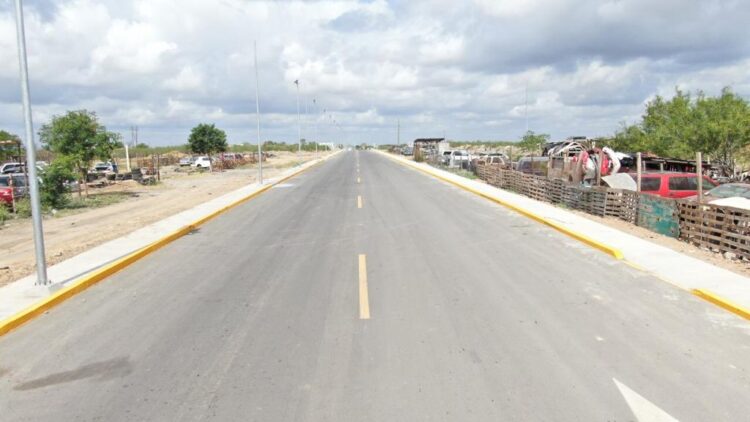 Pavimentan colonias periféricas en Nuevo Laredo