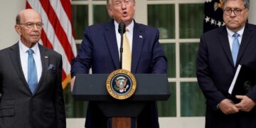 Pide Trump no incluir a los indocumentados del censo en EU