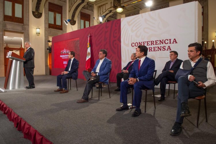 AMLO propone reformar el sistema de pensiones en beneficio de los trabajadores