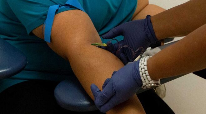 Prueba de sangre puede detectar cáncer con años de anticipación