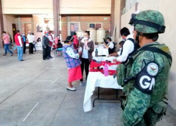 Por pandemia adelantan 4.9 millones de becas y pensión al adulto mayor