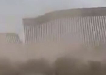Vientos de ‘Hanna’ derriban muro fronterizo de Trump