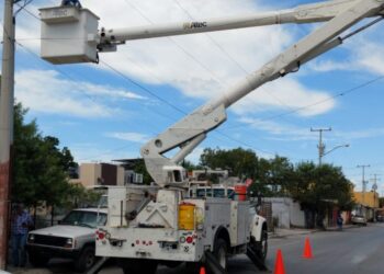 Servicios Públicos  atiende 30 reportes diarios de fallas en la red de alumbrado