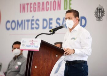 Gobernador de Durango da positivo a Covid-19