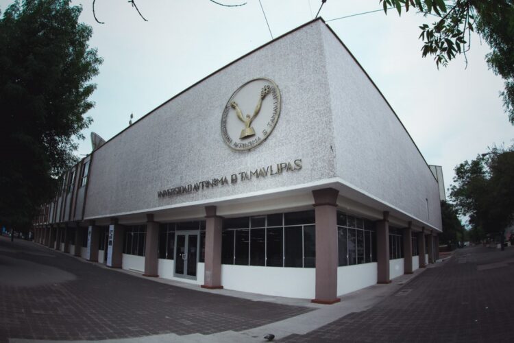 Reanuda la UAT actividad esencial administrativa