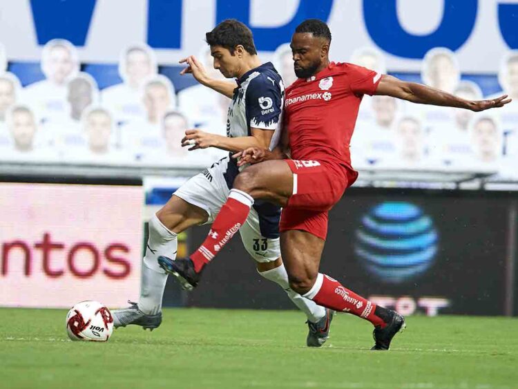 Rayados de Monterrey gana 3-1 a Diablos Rojos de Toluca 