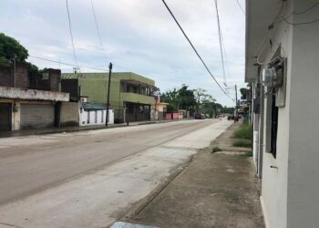 Colonias no son prioridad para CFE; familias de servicio en Madero
