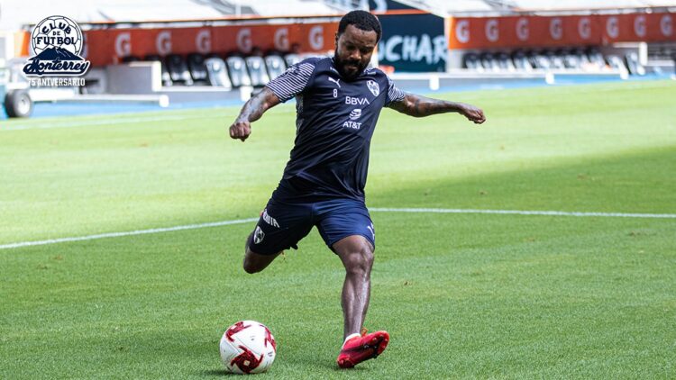 Entrena Rayados con ‘refuerzo’