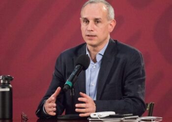 Que Gobierno federal no amagó a gobernadores, dice ahora López-Gatell