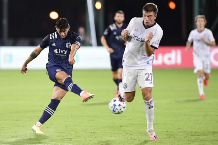 Pulido y el Sporting KC quedan fuera del torneo ‘MLS is Back’