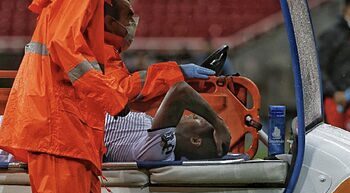 Renato Ibarra, con esguince en la rodilla; tres semanas fuera