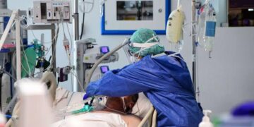 Urge frenar ola de contagios (752) y muertes (52) por Covid: Rivas