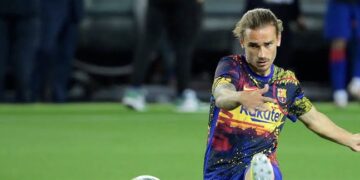 ¡Barcelona confirmó lesión de Antoine Griezmann!
