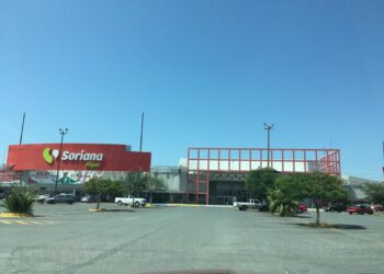 Histórico cierre total de dos días de comercios en Nuevo Laredo
