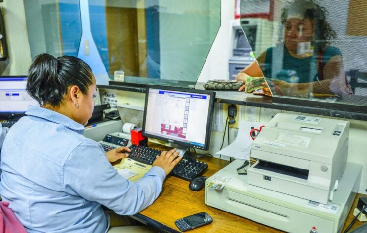 Apoyan a más de 600 a regularizar pago del predial