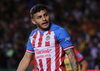 Alexis Vega, positivo por Covid-19