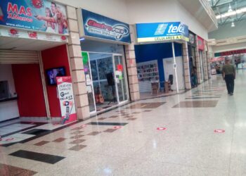 Negocios no esenciales abrirán de 9 am  a 5 pm