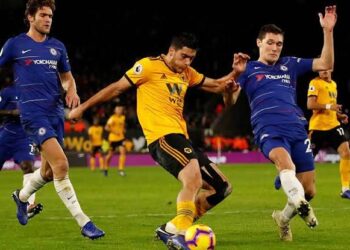 Los Wolves de Raúl Jiménez caen ante el Chelsea y peligra su sitio en la Europa League