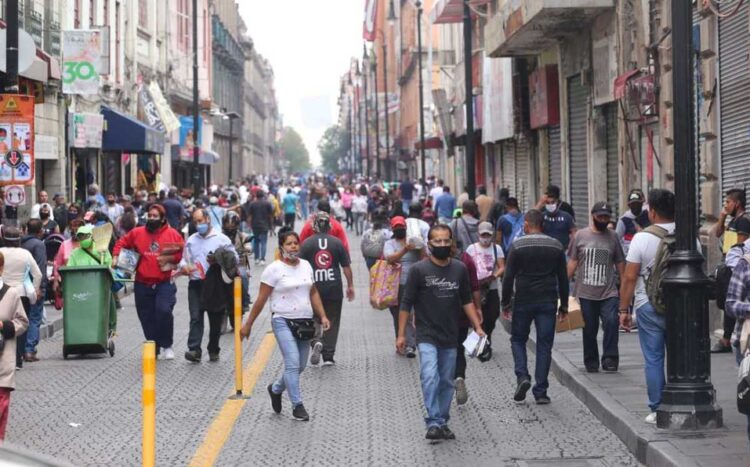 Suman 261,750 los casos positivos de covid-19 en México