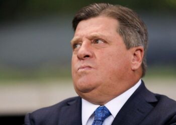 Miguel Herrera descartó los fichajes de Arturo Vidal y Willian al América