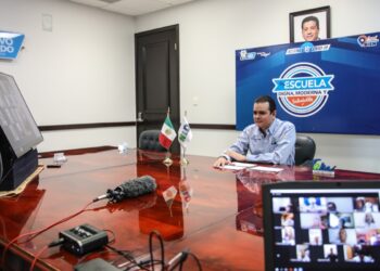 Entrega Rivas de manera virtual apoyos a escuelas