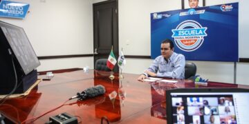 Entrega Rivas de manera virtual apoyos a escuelas