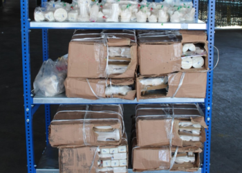 Interceptan en Laredo, Texas, contrabando de metanfetamina por 11 mdd