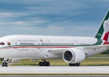 Banobras confirma oferta de 120 millones de dólares por avión presidencial