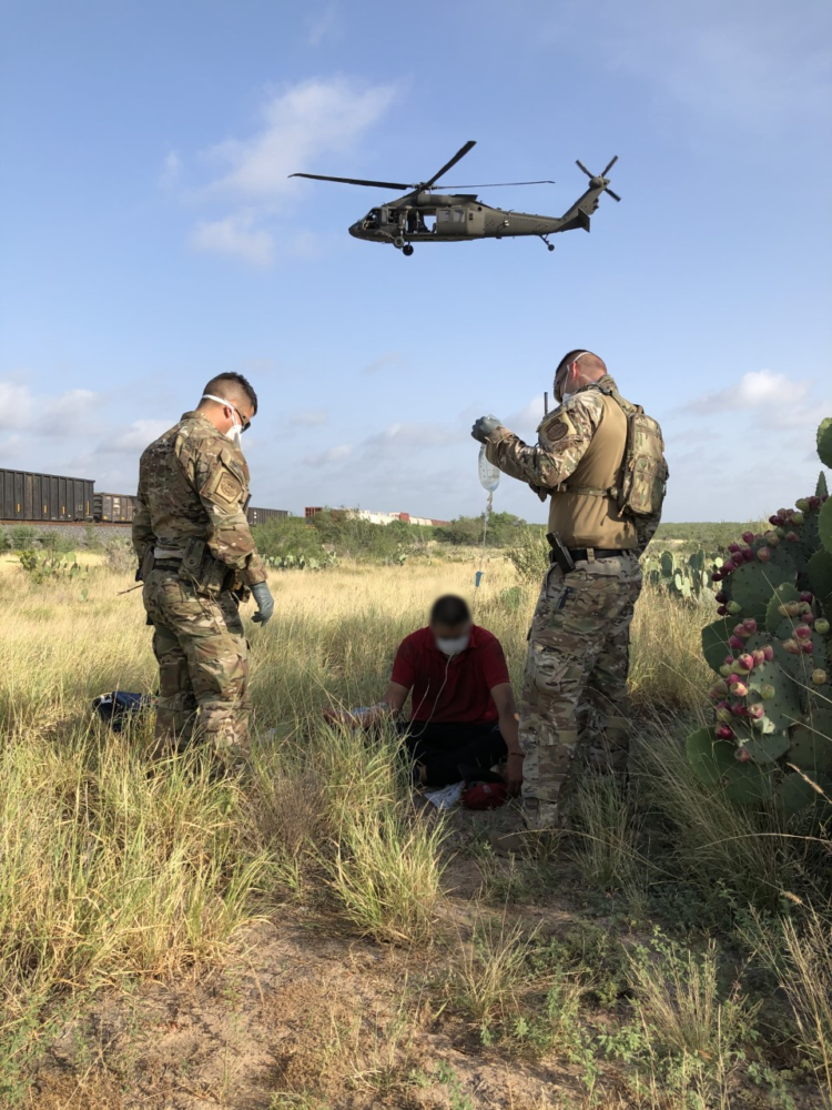 Un indocumentado mexicano murió deshidratado; rescatan a tres